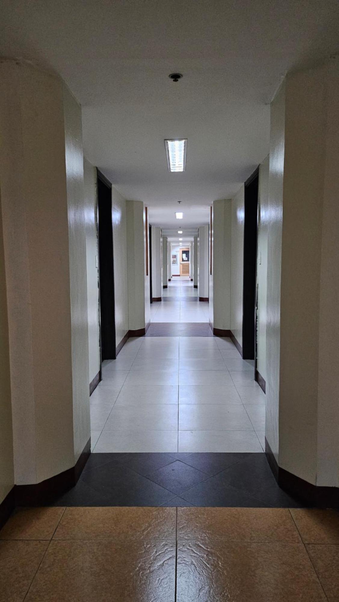 Cozy 2Br Staycation With Balcony Chateau Elysee For 4-6 Pax Paranaque City Kültér fotó